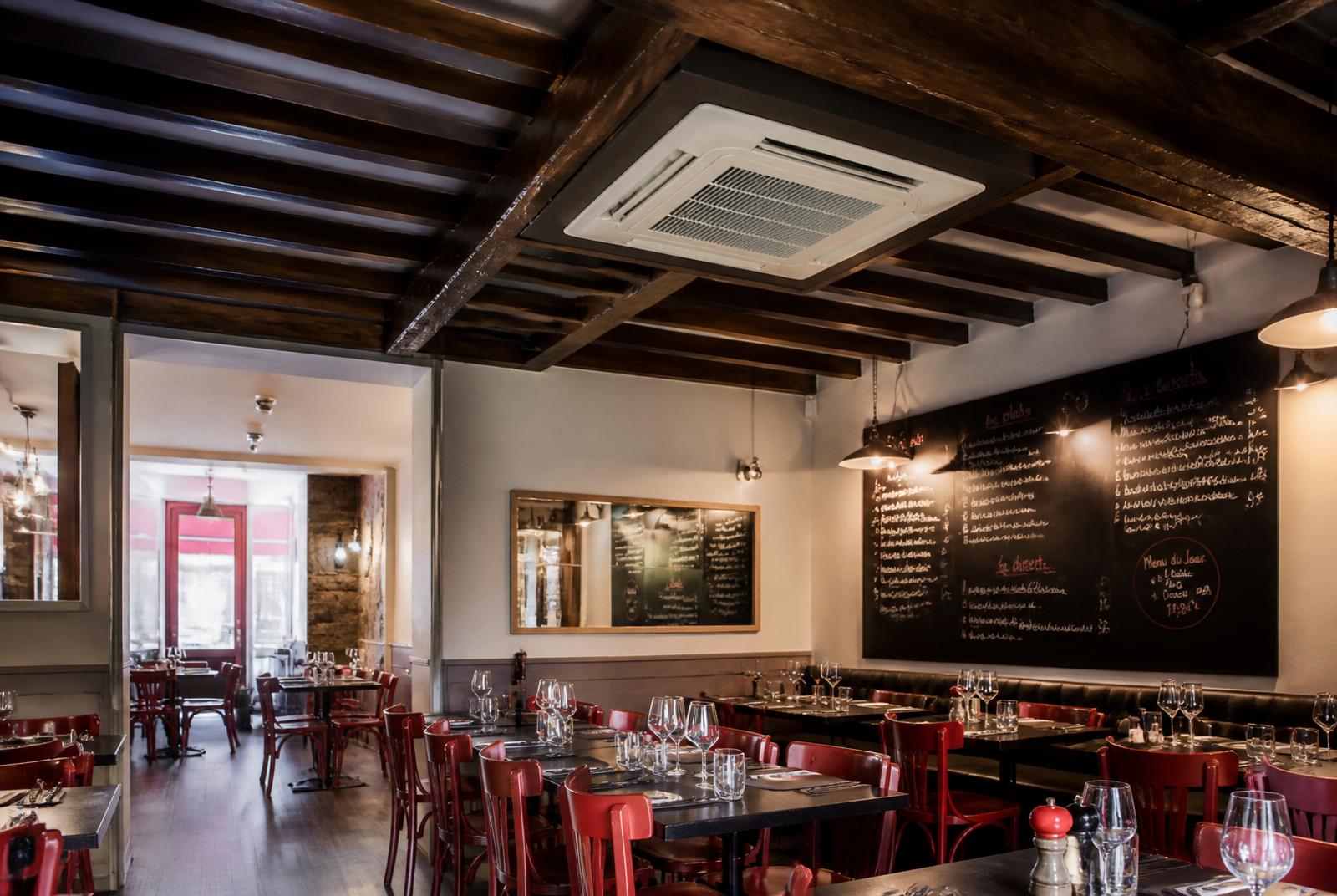 Climatisation professionnelle installée dans un restaurant de Saint-Étienne